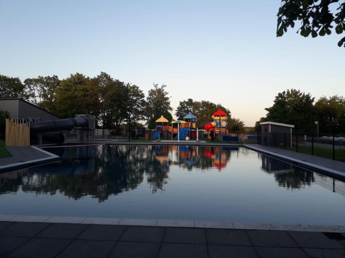 Ferienhaus / Chalet / Bungalow Am See, Holland, Niederlande, Lathum Luaran gambar
